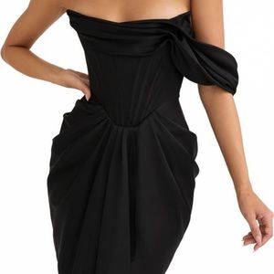 HOUSE OF CB BLACK DRESS BRAND NEW